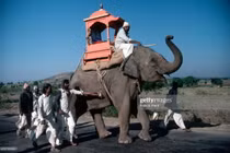 Loạt ảnh cực thú vị về cuộc sống ở Ấn Độ năm 1970 (2)