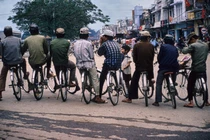 Cuộc sống ở Cố đô Huế 33 năm trước qua ảnh của khách Tây