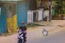 Video: Nam thanh niên đi Exciter làm liều tại tiệm vàng ở Củ Chi