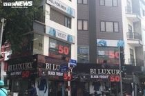 Black Friday: Cửa hàng thời trang Hà Nội siêu giảm giá, khách vẫn thờ ơ