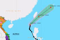 Bão Choi-Wan giật cấp 10 trên Biển Đông, Hà Nội mưa dông