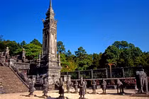 Ảnh độc lăng tẩm, cung điện ở Cố đô Huế ba thập niên trước