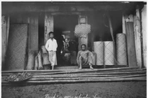 Ảnh lạ về các cửa hàng ở Hà Nội năm 1950 (1)