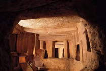 Ngôi đền nghìn tuổi nằm dưới lòng đất bí ẩn nhất thế giới