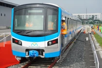 Tuyến metro số 1 nguy cơ lỡ hẹn chạy thử nghiệm tàu cuối năm nay
