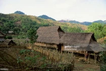 Đẹp ngất ngây khung cảnh hoang sơ của Hòa Bình năm 1992