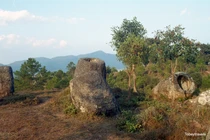 Cánh đồng chum huyền bí của Lào qua ống kính khách quốc tế