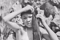 Vì sao người Việt xưa quấn khăn quanh đầu?