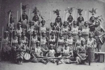 Đội quân 3.000 bà vợ của vị vua từng khiến người Pháp sợ hãi