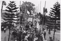 Náo nhiệt cảnh lễ hội Tết ở Hà Nội nửa thế kỷ trước