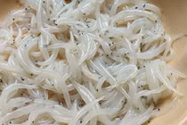 Loại cá “tí hon” trắng như sữa vào mùa, chị em tới tấp đặt mua 