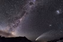 Giải mã dòng khí khổng lồ huyền bí bao quanh dải Ngân Hà