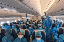 Hết vụ Việt Á đến bay “giải cứu“: Sao có thể “ăn” và nuốt trôi cho nổi?!