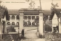 Loạt ảnh xưa hiếm có về ngôi trường lâu đời nhất Sài Gòn 