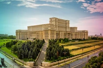 Khám phá tòa nhà lớn nhất được xây dựng trong thế kỷ 20