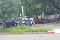 Người đàn ông tử vong bí ẩn trên vỉa hè TP HCM