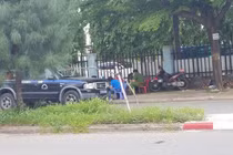 Người đàn ông tử vong bí ẩn trên vỉa hè TP HCM