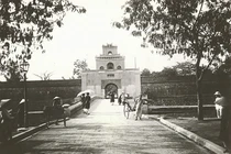 Loạt ảnh quý giá về Cố đô Huế những năm 1919-1926