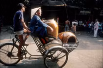 Ảnh “kỳ lạ” về giao thông ở TP. HCM năm 1991