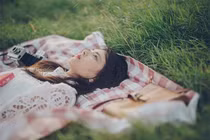 5 cách khiến người đàn ông day dứt khi đã vô tâm với bạn