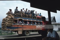 Loạt ảnh để đời về cuộc sống ở Lào năm 1989 (2)