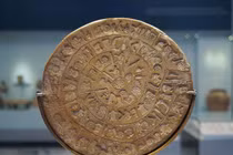 Cổ vật bí ẩn nhất nền văn minh Minoan chứa thông điệp lạ lùng