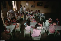 Góc nhìn lạ về Huế, Đà Nẵng, Hội An những năm 1990