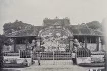 Hình độc về lăng Cha Cả ở Sài Gòn thập niên 1920