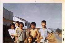  Đời thường ở An Lộc năm 1968 qua ảnh của lính Mỹ