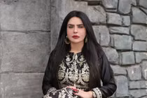 Ngôi sao Tiktok Dolly trở lại 'bão mạng' 