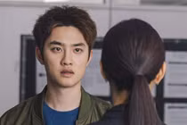 Vợ đi làm xa nhiều năm mới về, câu đầu tiên khiến tôi sợ hãi 