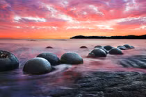 "Bãi biển trứng rồng" kỳ ảo, càng ngắm càng mê hoặc