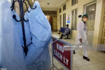 Ảnh để đời về cuộc chiến chống dịch cúm gia cầm ở Hà Nội năm 2004