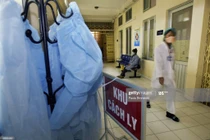 Ảnh để đời về cuộc chiến chống dịch cúm gia cầm ở Hà Nội năm 2004