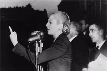 Chuyện nàng kỹ nữ lầu xanh trở thành “Đệ nhất Phu nhân“