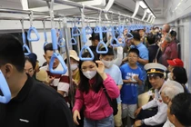 Metro Bến Thành - Suối Tiên đón 55.000 khách trong 6 giờ đầu vận hành 