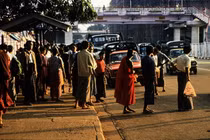 Ảnh để đời về đất nước Myanmar năm 1992