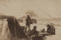 Hình độc về những gánh hàng rong Sài Gòn trăm năm trước