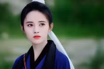 Hoàng hậu bị phế truất vì mối tình đồng tính tai tiếng nhất lịch sử TQ