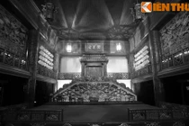 Giải mã mật ngữ tâm linh bí ẩn ở nhà hát của vua Nguyễn