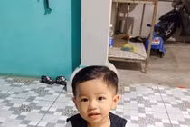 Hàng chục người tìm kiếm bé trai 2 tuổi mất tích ở Bình Dương