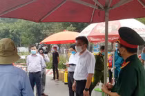 Lãnh đạo Bình Dương livestream và hứa với dân điều gì?