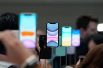 Tin buồn với người mua iPhone đời cũ