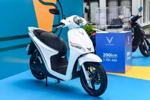 Đổi từ Honda SH sang VinFast Feliz S, chủ xe nói gì