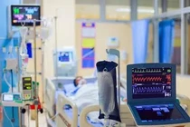 Thông tin mới nhất về sức khỏe 4 ca bệnh COVID-19 nặng ở Việt Nam