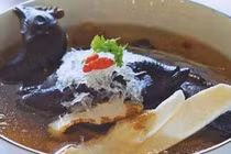 Gà ác: Thần dược của chị em