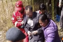 Người đàn ông ung thư trốn vào hang để tự sát