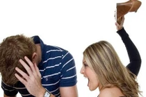  Cô gái khoe “đánh chồng”, các bà vợ ủng hộ rần rần