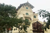 Nhà máy nợ nần, sếp Gang thép Thái Nguyên xây 'biệt phủ'