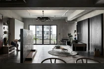 Căn hộ màu xám độc đáo của gia đình nữ tiếp viên hàng không